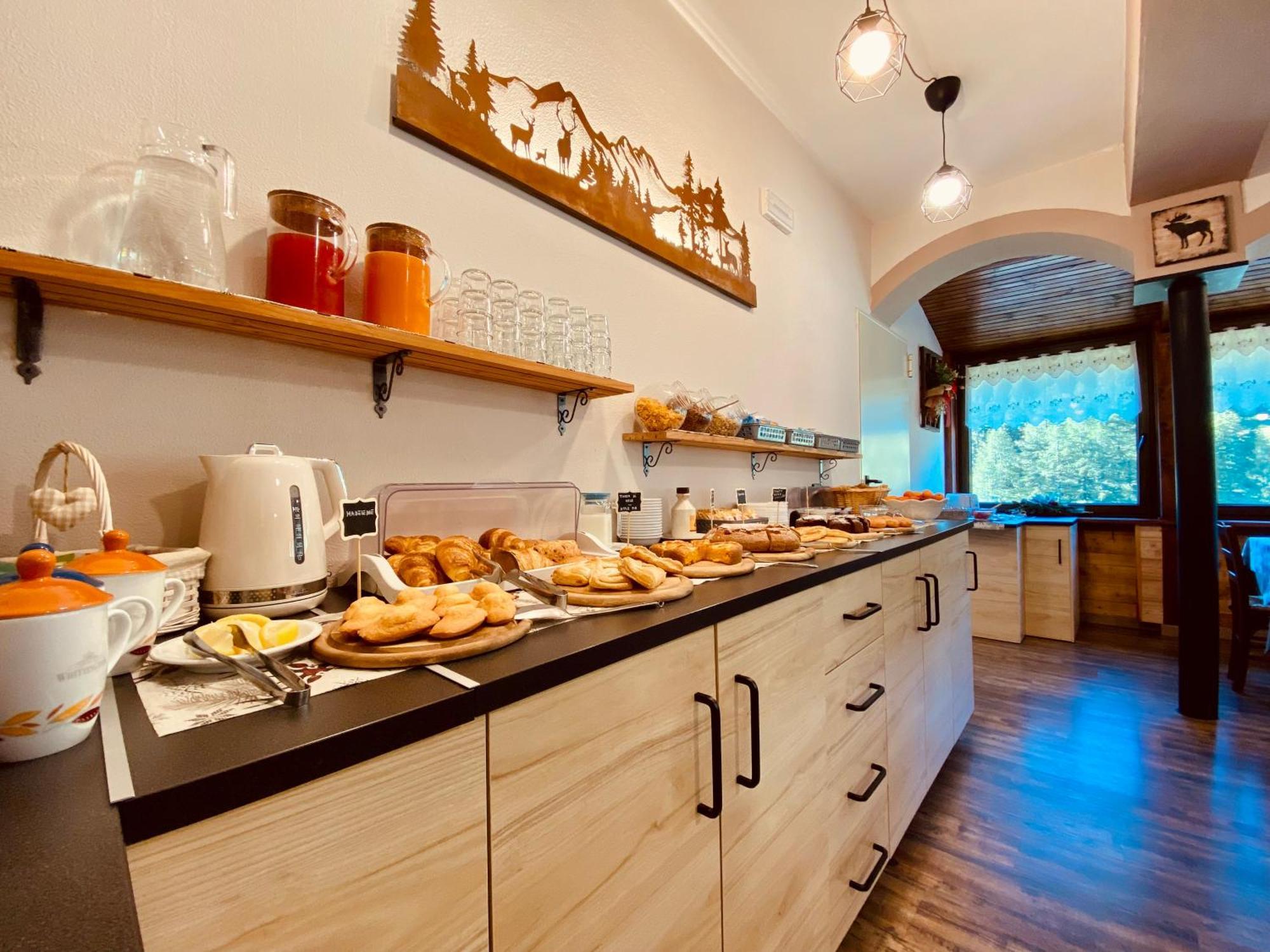 Hotel Piccolo Chalet Клавире Экстерьер фото