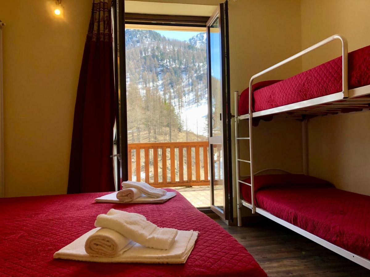 Hotel Piccolo Chalet Клавире Экстерьер фото