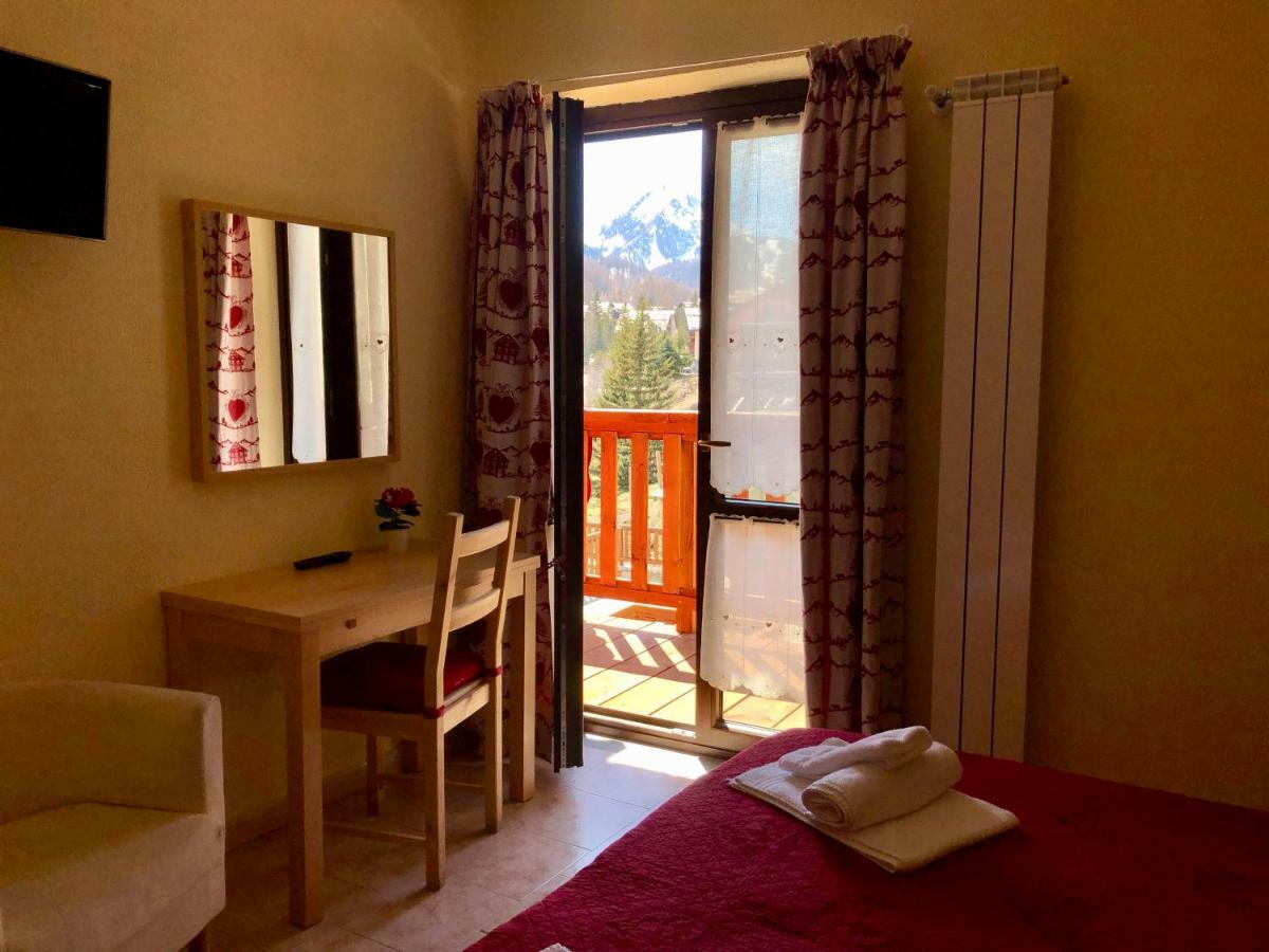 Hotel Piccolo Chalet Клавире Экстерьер фото
